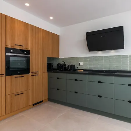 Semi-detached With Sea Views Holiday home Malaga